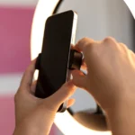 A Psicologia dos Vídeos Curtos Por Que Não Conseguimos Parar de Assistir